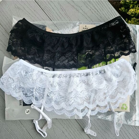 Hose tights thigh high and garter lingerie bundle Like New - New - Picture 6 of 9